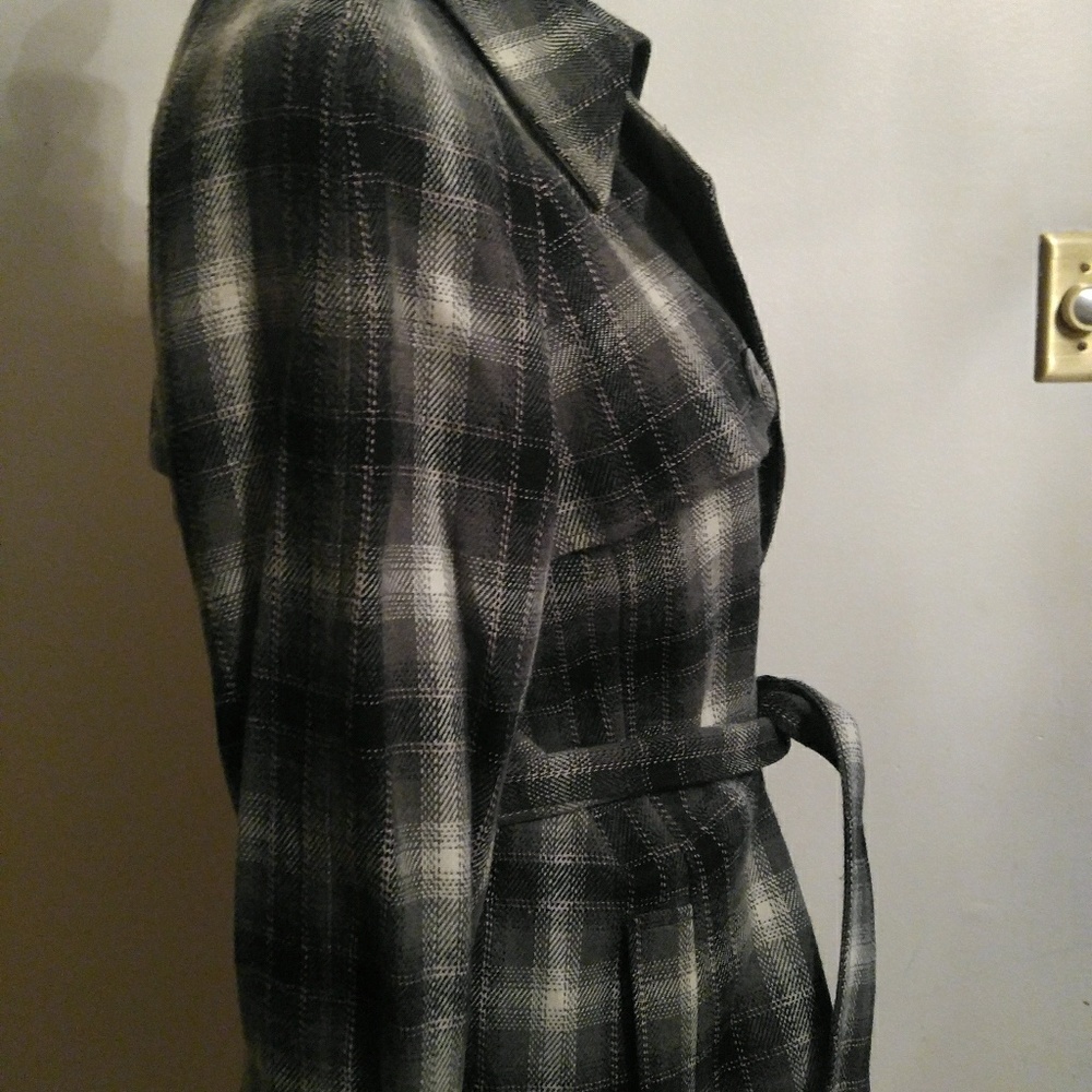 Ladies jacket - Picture 3 of 5